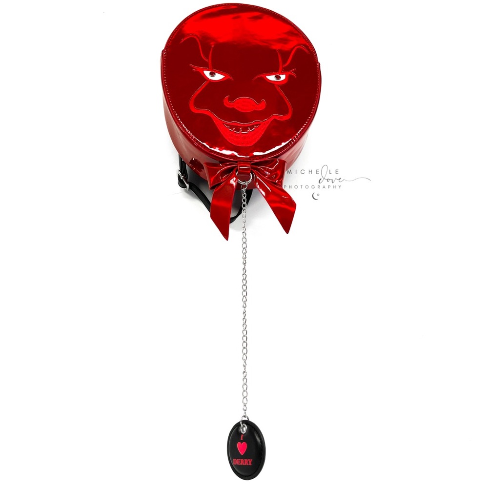 Pennywise WB Horror Need To Feed Mini Backpack - Picture 2 of 4